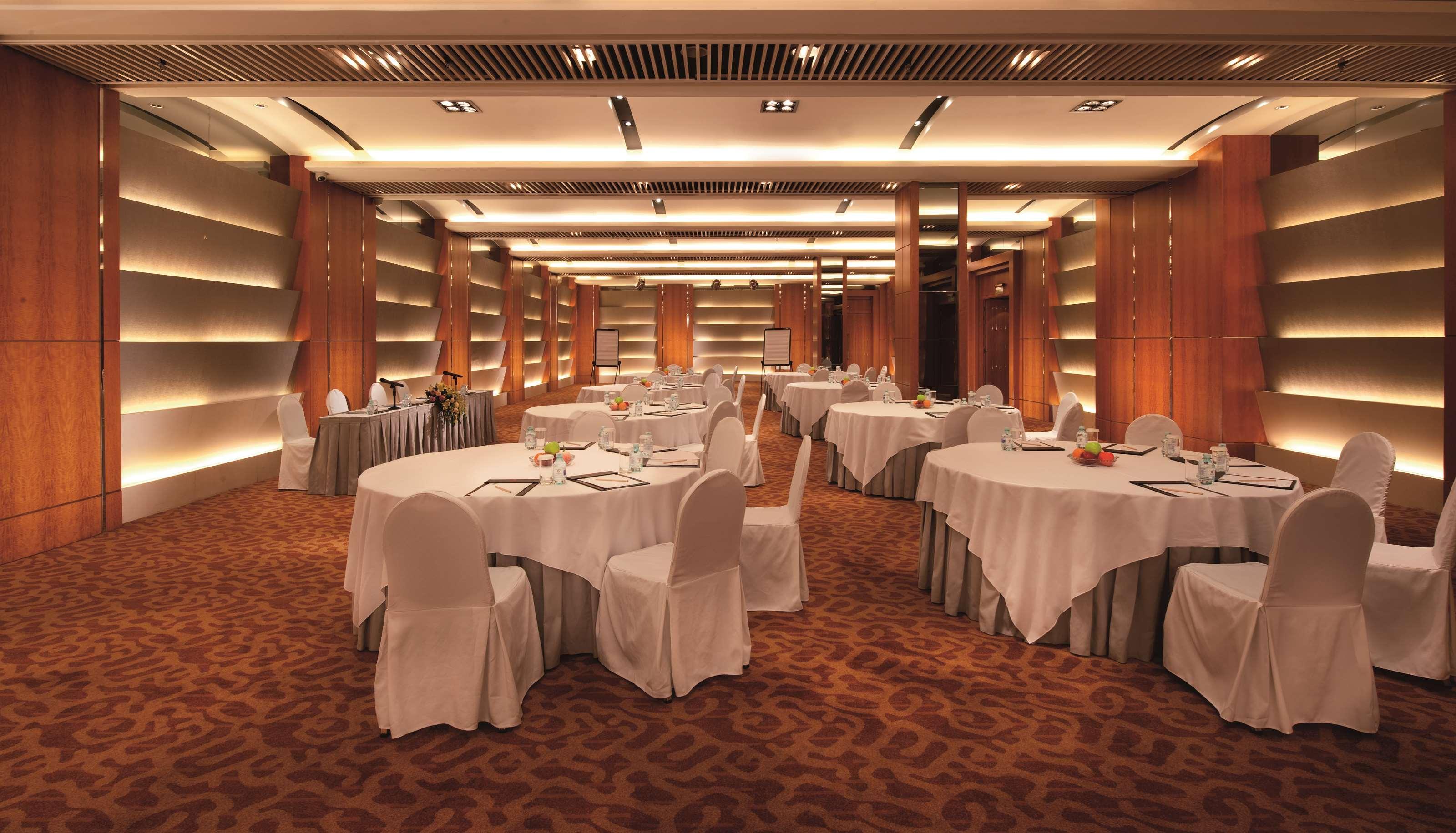 Sunworld Dynasty Wangfujing 5*