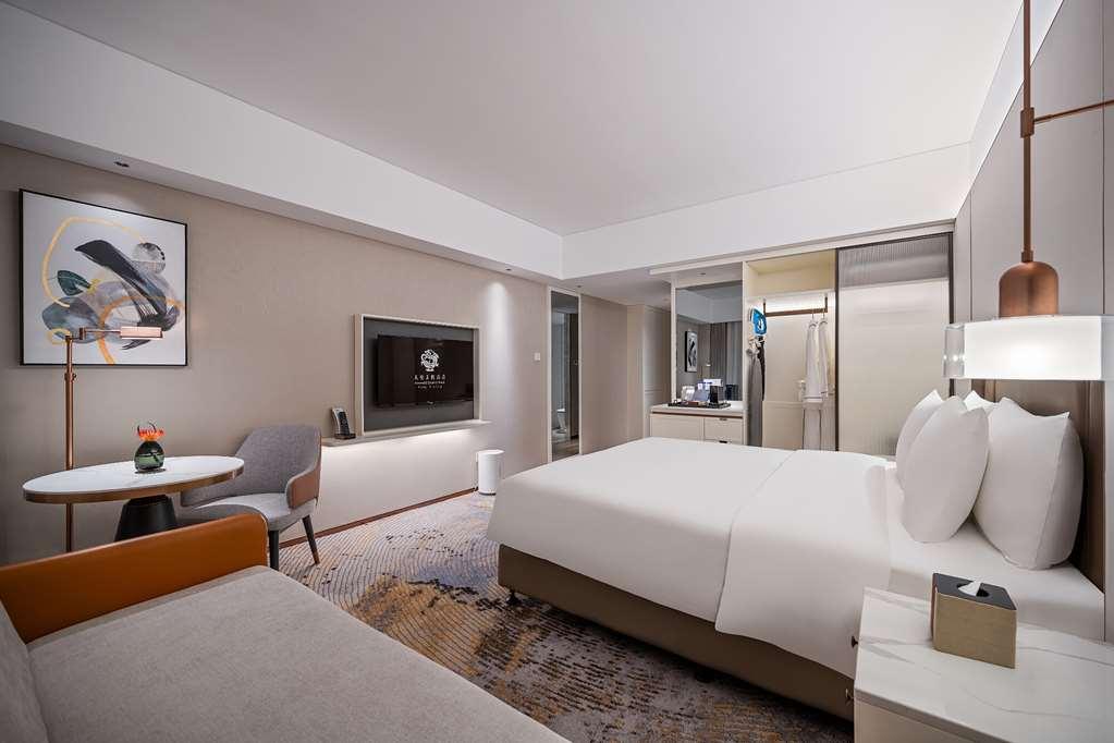 Sunworld Dynasty Wangfujing Hotel