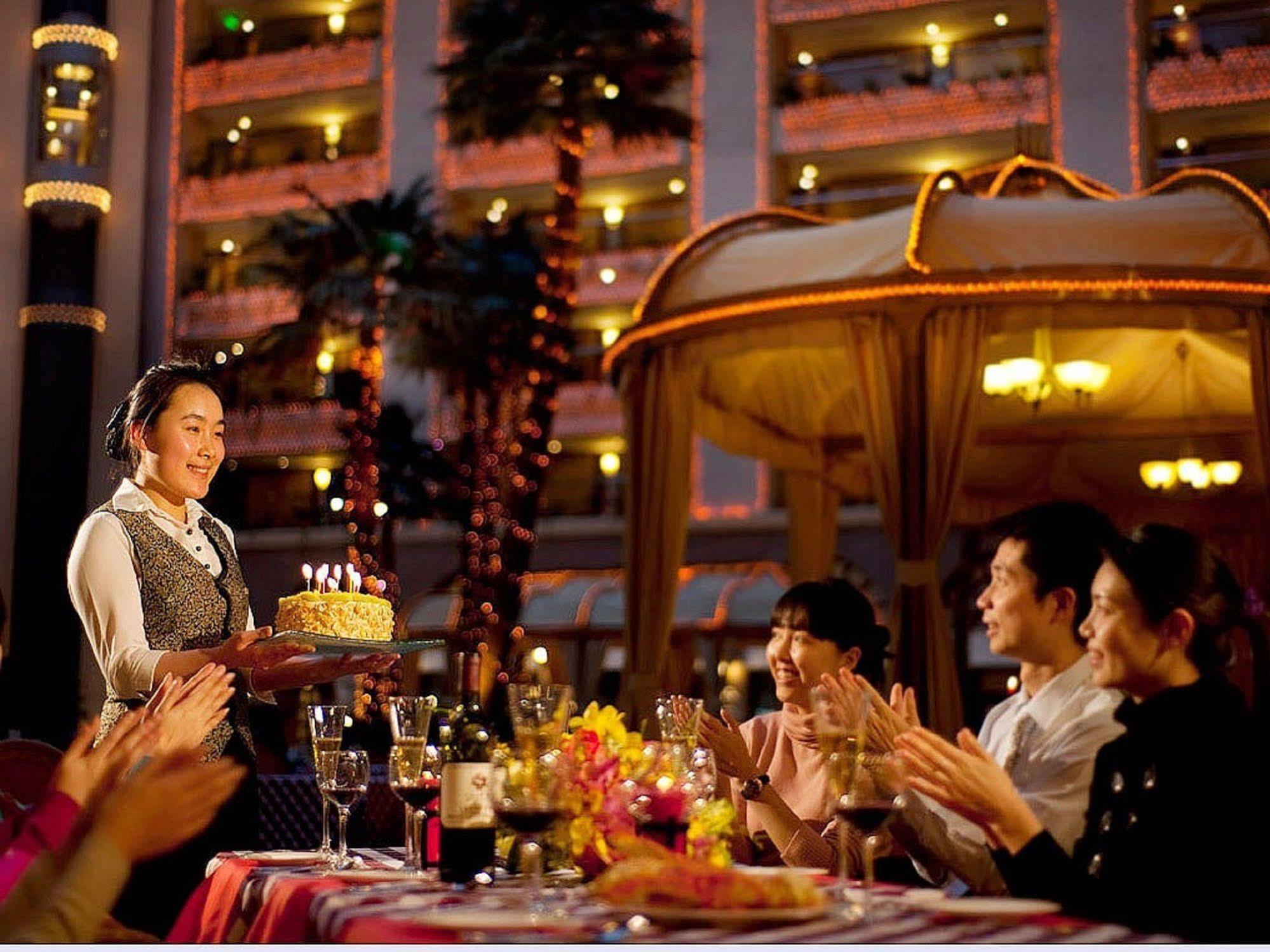 Sunworld Dynasty Wangfujing 5*