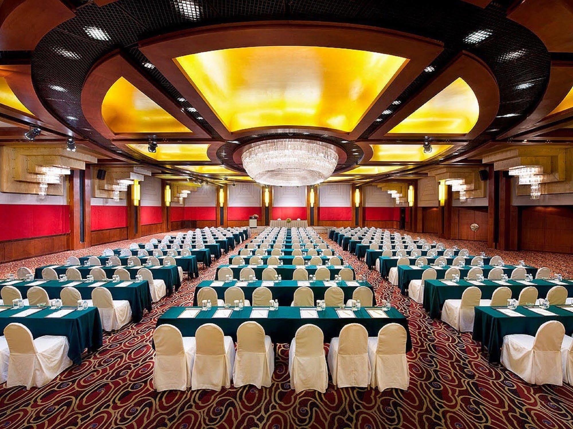 Sunworld Dynasty Wangfujing
